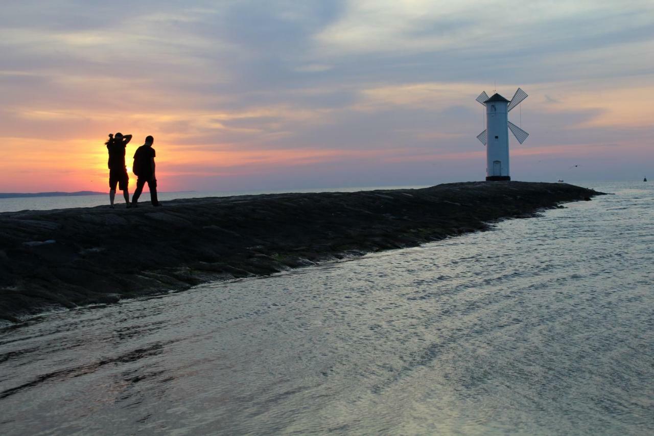 Mieszkania Wakacyjne U Aniola Swinoujscie Exterior foto